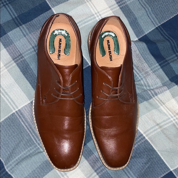 Nunn Bush Rich Brown Leather Oxfords - Picture 2 of 7